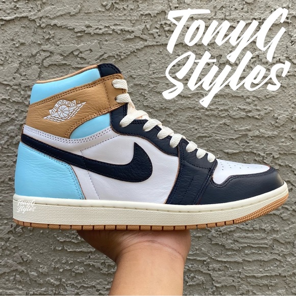 🦋NEW🦋 CUSTOM AIR JORDAN 1 RETRO HI - Picture 1 of 16